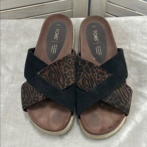 Toms Animal Print Slides